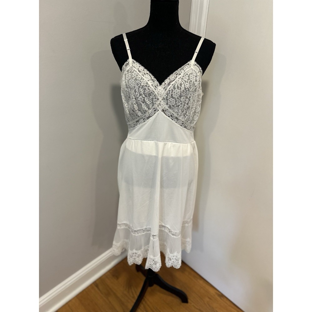 VTG 60s Van Raalte Suavette Sz38 White coquette Full Slip Dress Lace Pleated hem
